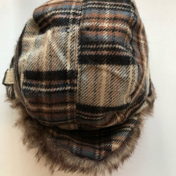 Forever 21 Winter Hat 💖 - Picture 9 of 10